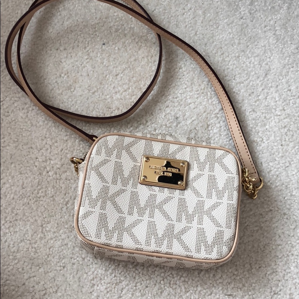 Michael Kors Crossbody